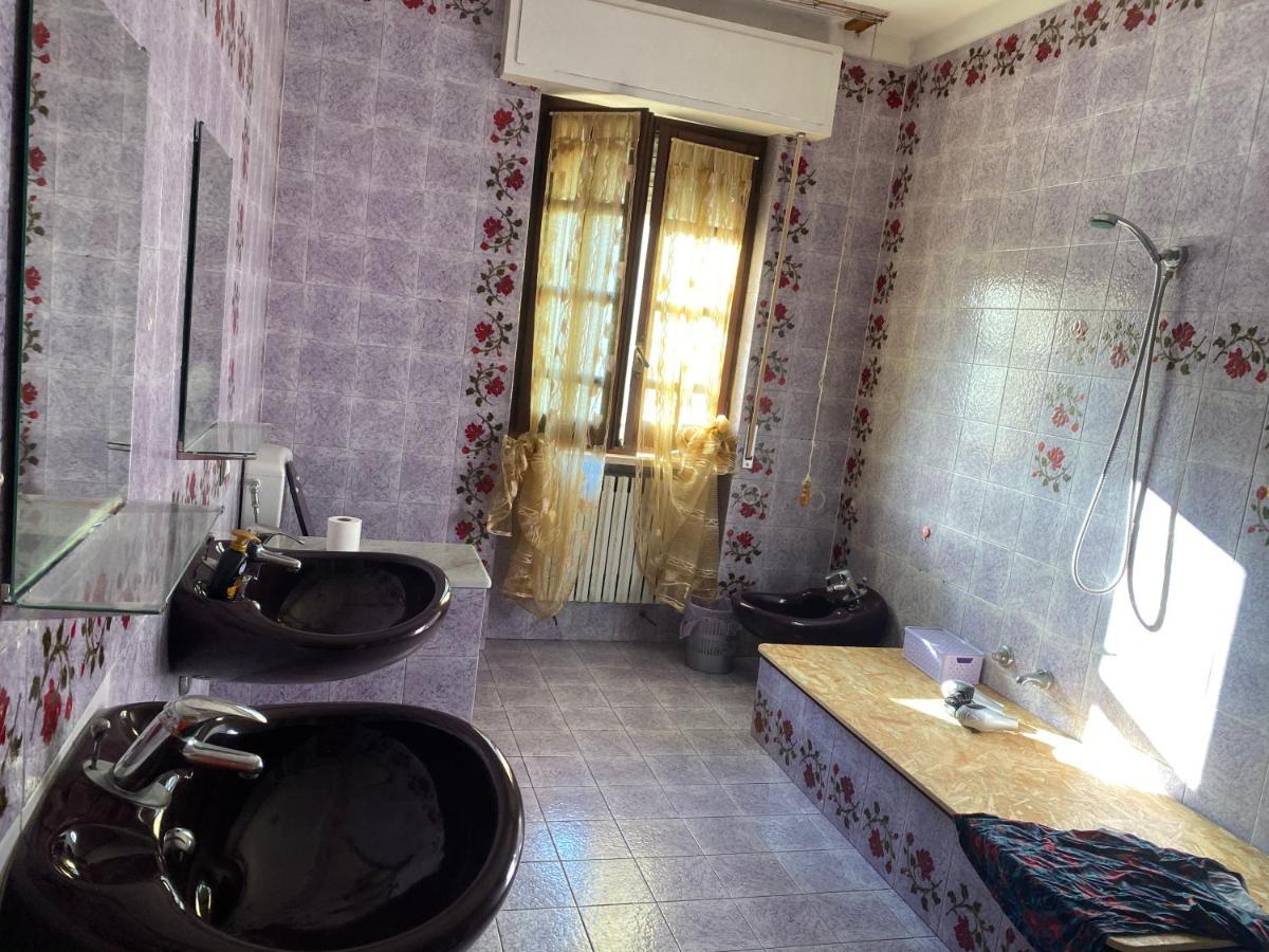 Zona Pirri Casa Notte A Gasthof